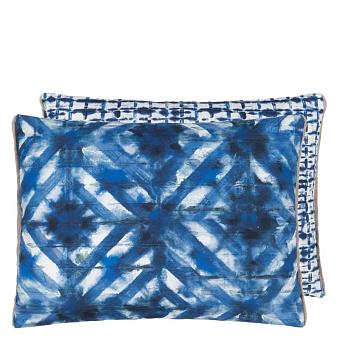 Подушка CCDG1458, Parquet Batik, Indigo, Designers Guild 60 x 45см 